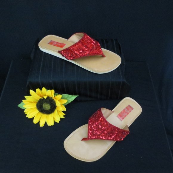 Red Hat Society Sandals Red Boho Floral Beaded Sequined Slip On Thongs Size 6.5 - Picture 2 of 13